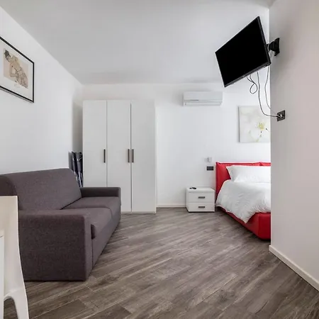 Apartment Gaggiolo 1